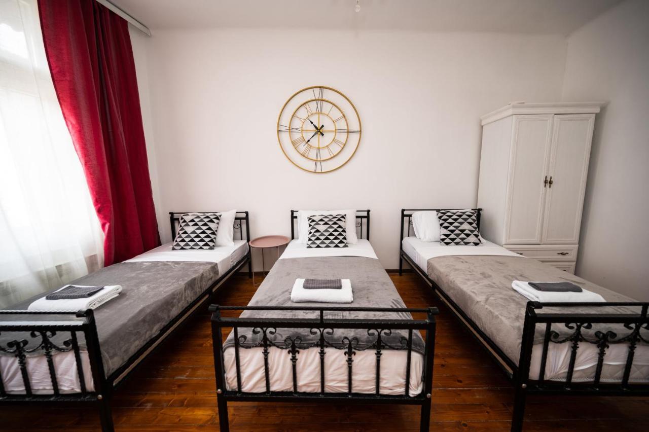 Authentic Design 2Bdr Apartment In Old Town SJJ Extérieur photo